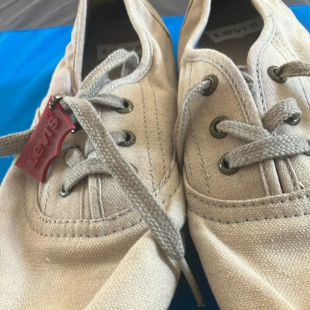 Levi's Beige Casual Shoes 10